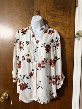 by & by Cream Floral Button-Up Blouse with Red and Green Roses